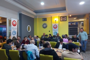 Türkmenlere yönelik bir iftar yemeği