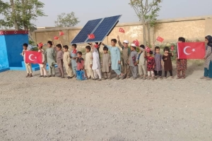 Bayrama iki gün kala. Burası Güney Türkistan..