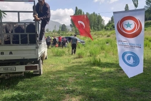 KIRGIZİSTAN'da Issık gölü bölgesindeyiz