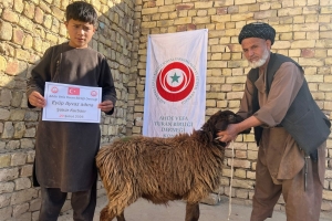 Güney Türkistan’da Gönüllere Dokunduk