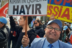 Konya'da Ukrayna ve Kırım da devam eden Rusya işgali protesto edildi.