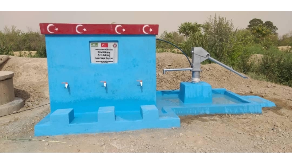 Güney Türkistan'da Kurban Bayramı öncesi bir su kuyusu ve çeşme daha hizmete girdi